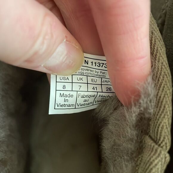 UGG Classic Ultra Mini Booties Hickory Men Size 8 Women Size 9 - Picture 11 of 12